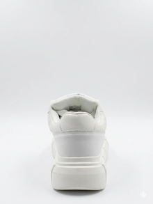 ZARA SNEAKERS WITH A VOLUME SOLE