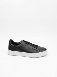 PULL&BEAR BASIC TRAINERS WITH DETAIL