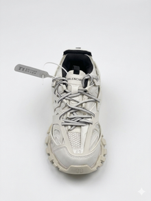 Balenciaga track
